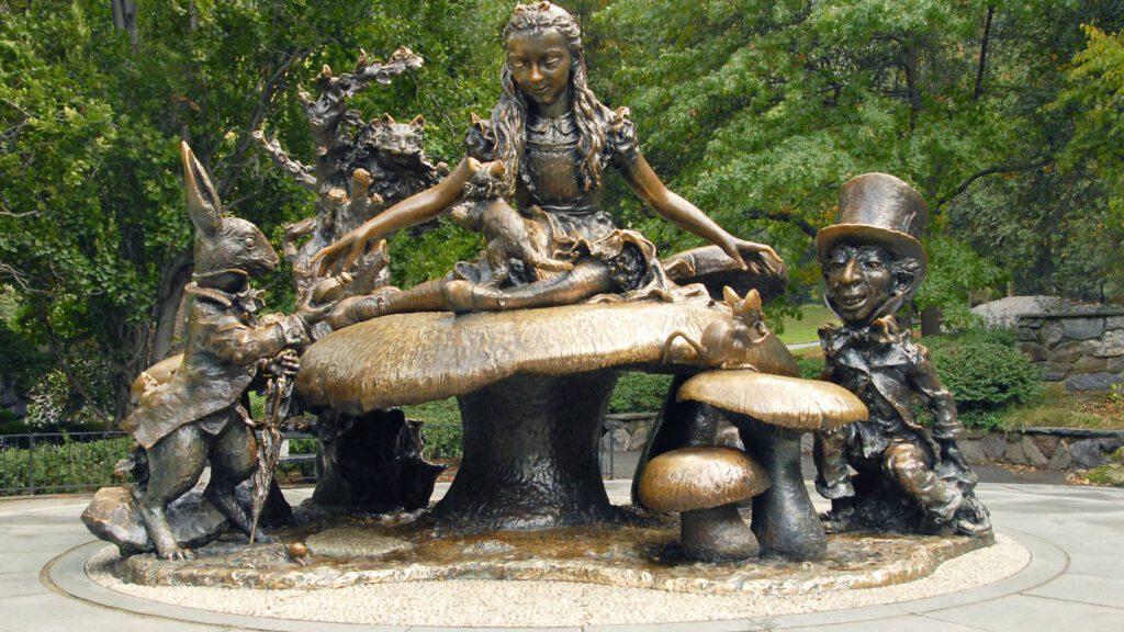 https://www.timeout.com/newyork/attractions/alice-in-wonderland-statue