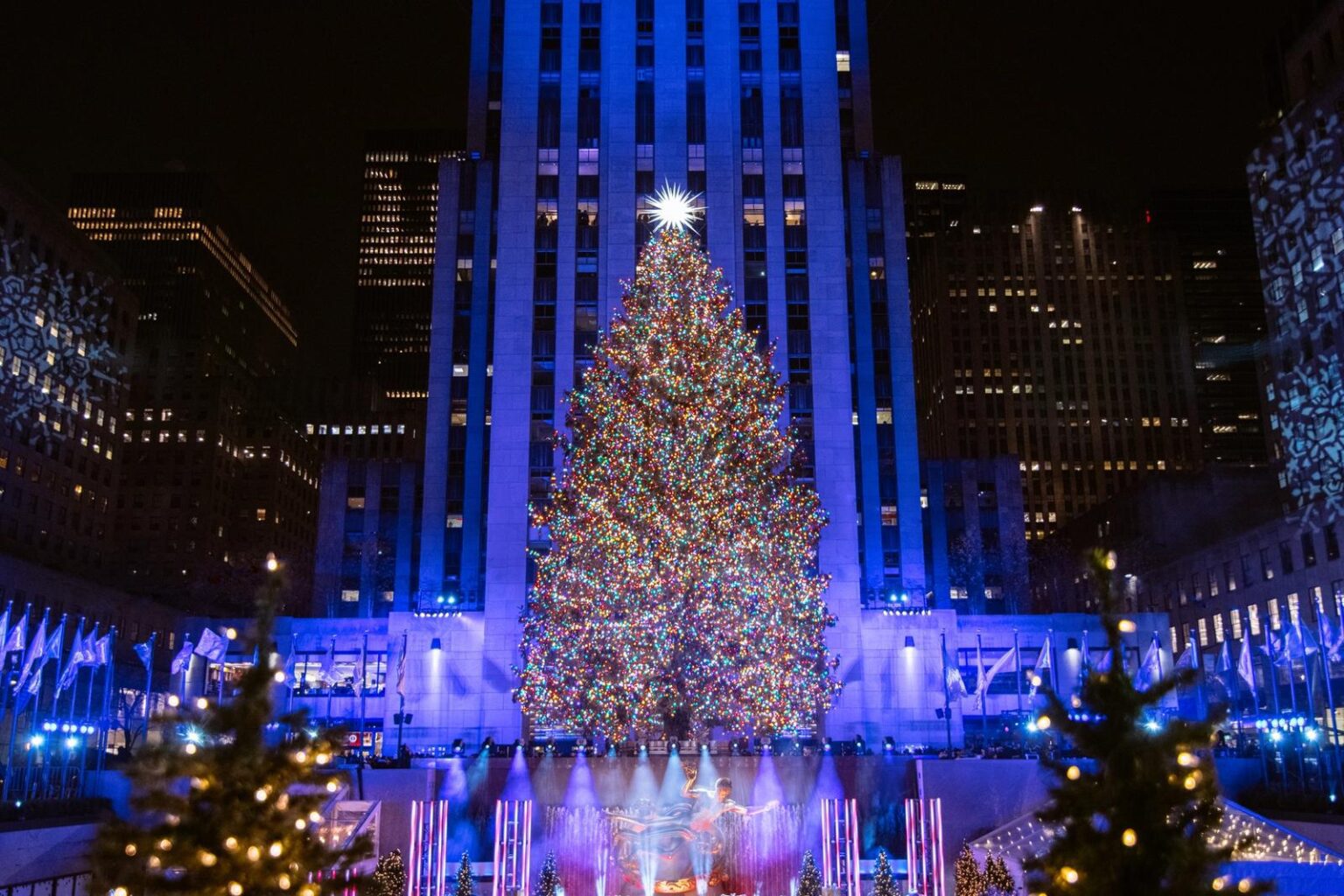 The Rockefeller Center Christmas Tree timessquare